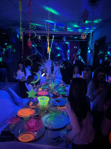 Glow in the dark parties for kids, teens, girls