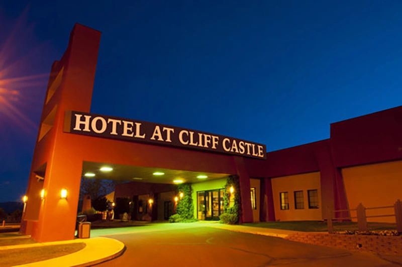 https://www.cliffcastlecasinohotel.com/casino/