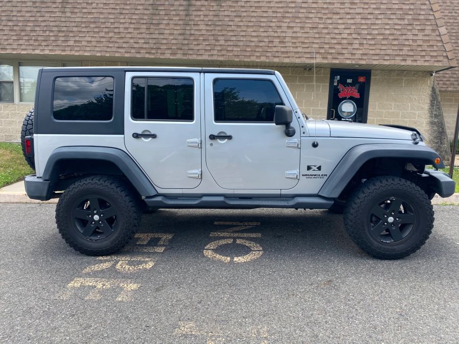Jeep Wrangler/Gladiator window tint job 3 — Dope Tintings Pennsauken NJ
