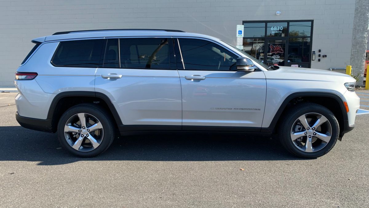 Jeep Grand Cherokee/SRT 8 window tint job 16 — Dope Tintings Pennsauken NJ