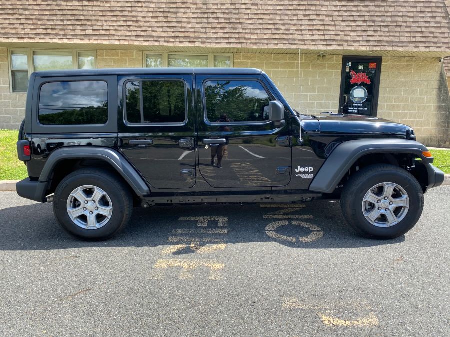 Jeep Wrangler/Gladiator window tint job 16 — Dope Tintings Pennsauken NJ