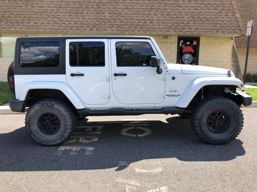 Jeep Wrangler/Gladiator window tint job 13 — Dope Tintings Pennsauken NJ