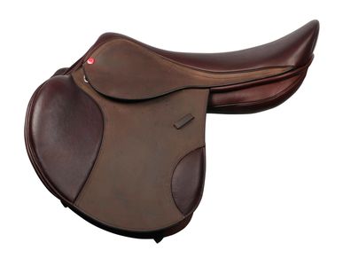 A beautiful saddle, made of soft and supple high-quality leather and soft leather panels filled with