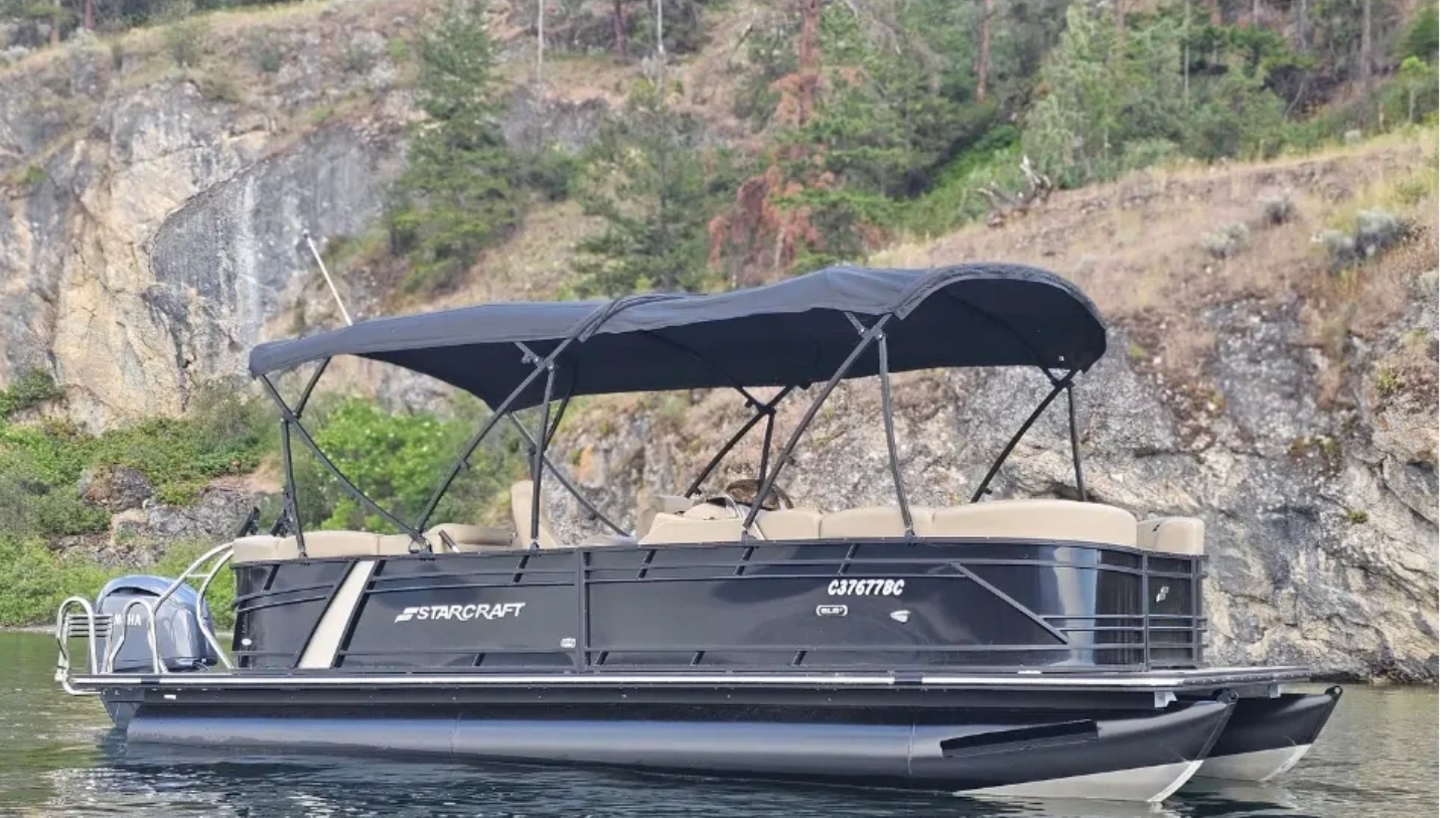 Pontoon Boat on Okanagan Lake