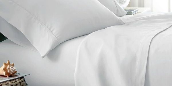 Quality Linen hire - sheets, pillow cases, towels, hand towels, bath mats, tea towels. Caloundra