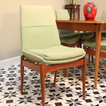 Mid Century Dining Table and Chairs