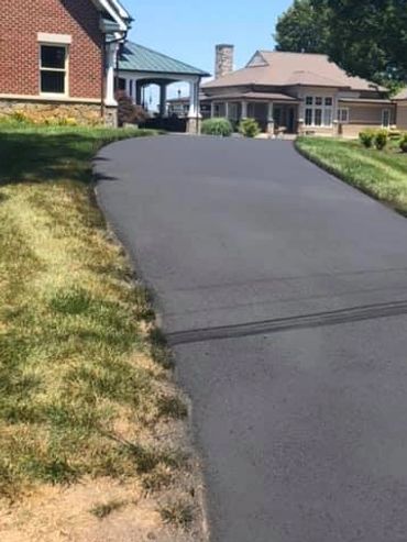 Long and smooth driveway