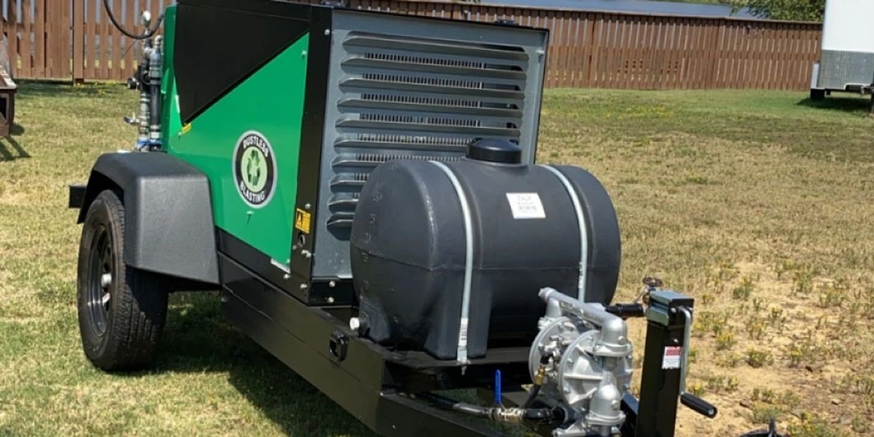 Dustless Blasting Machine