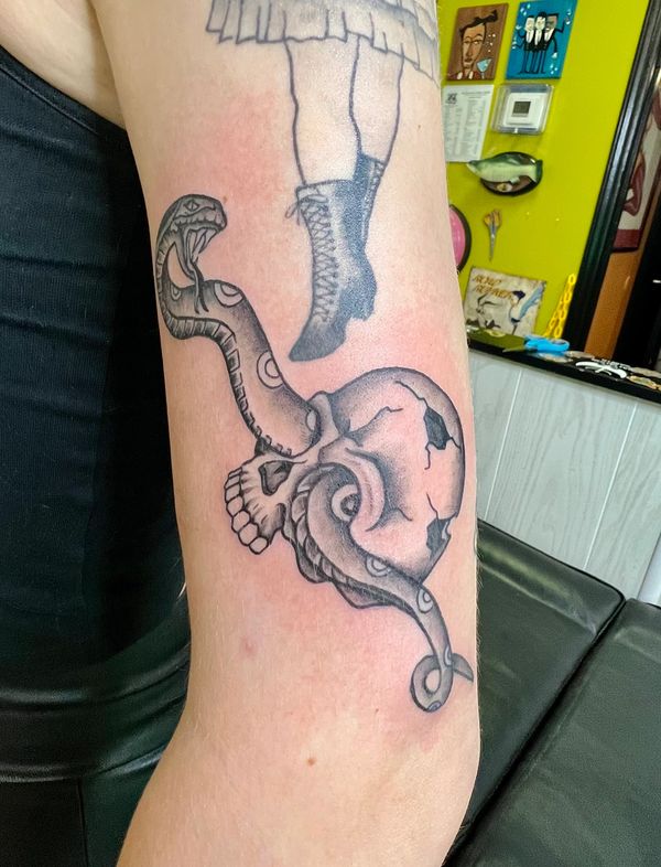 Traditional Snake And Skull Arm Tattoo