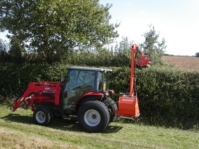 ground works hertfordshire
drainage herts
equestrian services
field spraying