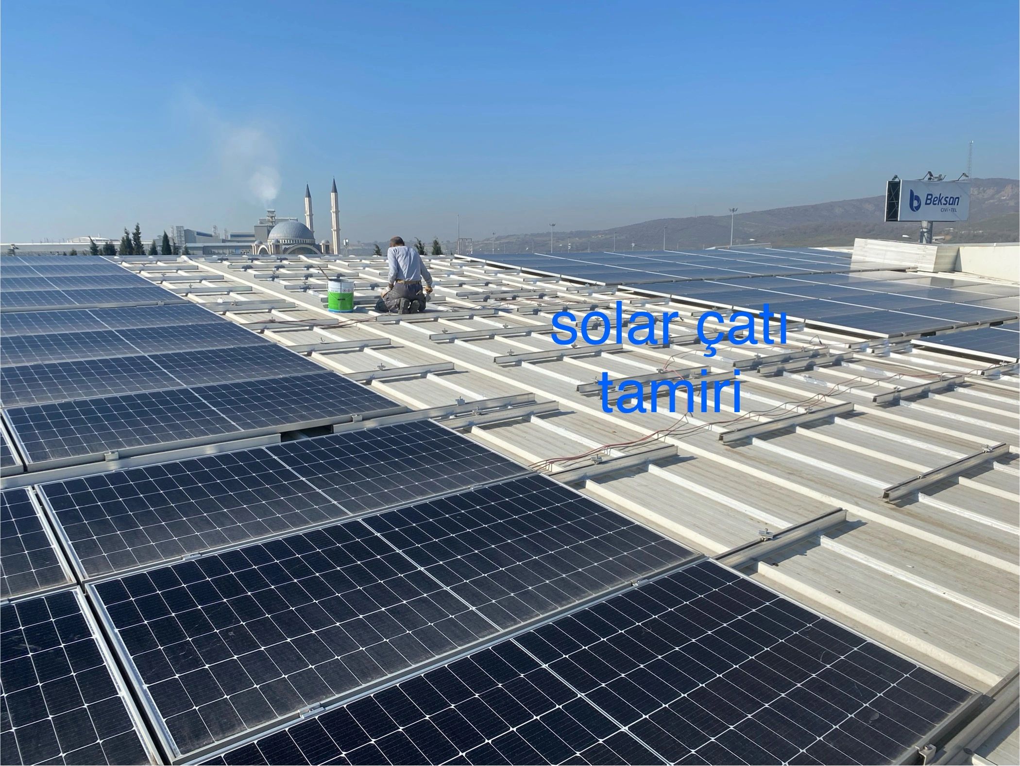 Antrepo solar çatı tamiri