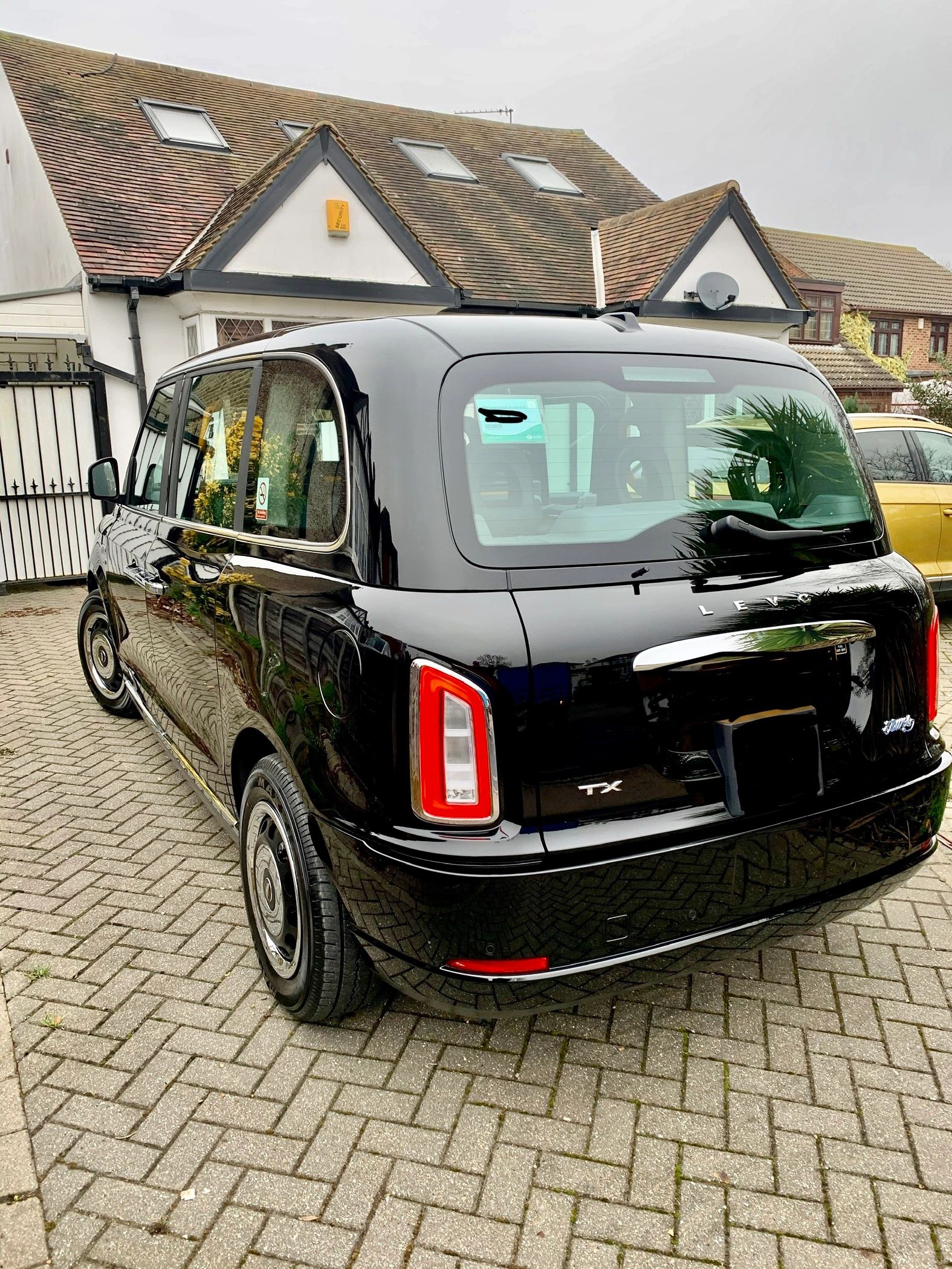 Wheelchair and easy access taxi 