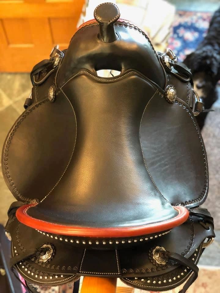 Leather Colors – Trail Saddles by Steele