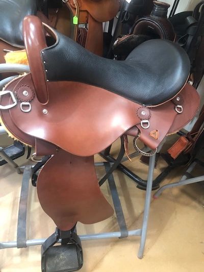 Double Diamond Platinum Barrel Saddles – Custom Leather Superstore