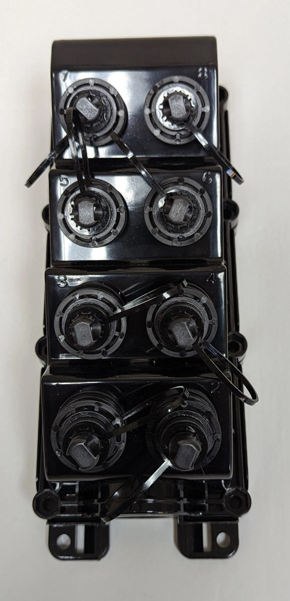 8 Port MST (Hardened SC/APC Female) to Blunt 8 fiber SM Flat Drop ...