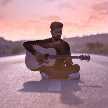 Karim Barolia Travelling 