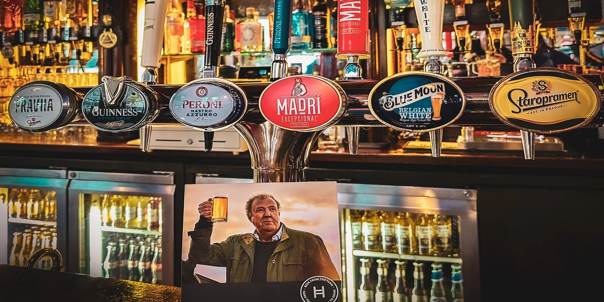 Choice of Drinks, we Service Pravda, Guinness, Peroni, Madri, Blue Moon, Hawkstone