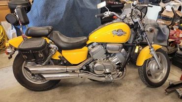 1995 Honda V4 Magna VFR750 Motorcycle