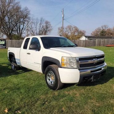  2009 Chevrolet Silverado Half Ton 4.8L Automatic