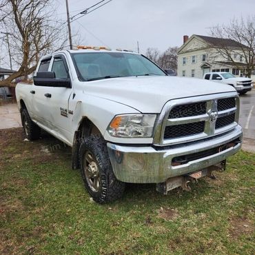 2014 Dodge 3500 Heavy Duty 6.4 Liter 8 cyl Automatic