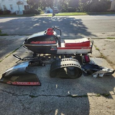 Mercury Vintage Snowmobile 398cc 30hp