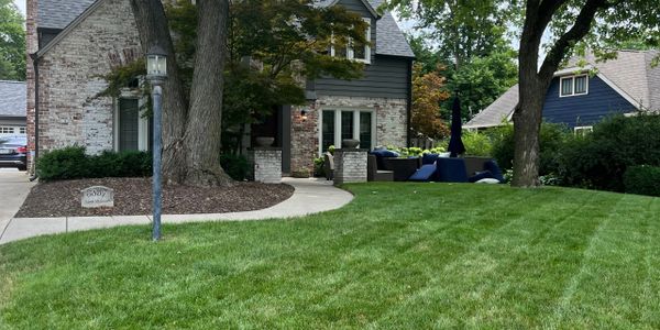 Broad Ripple lawn Mowing Service
