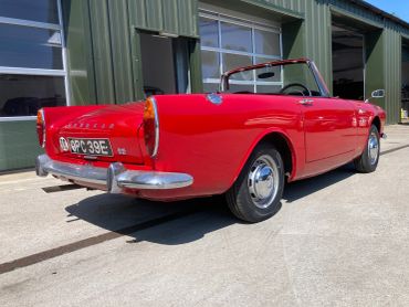 Sunbeam Alpine Series 5, Supplied new to California, came back in the 1990's converted to RHD then s