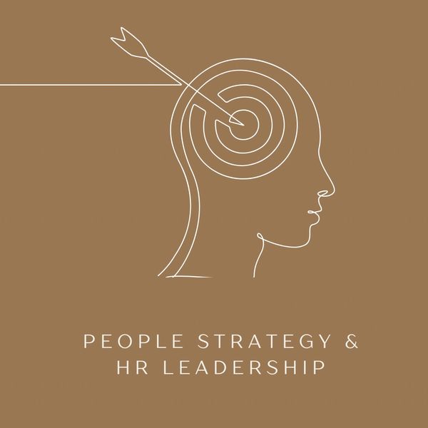 Outline of a head with target and arrow, symbolizing HR leadership focus.
