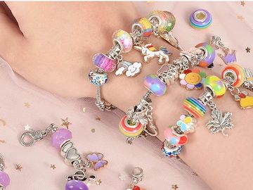 Charm bracelet