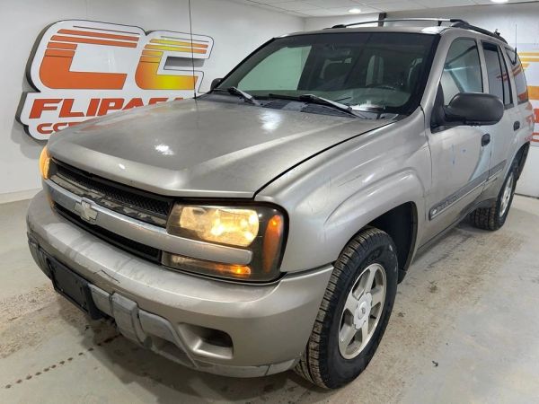 2002 Chevrolet Trailblazer's photo
