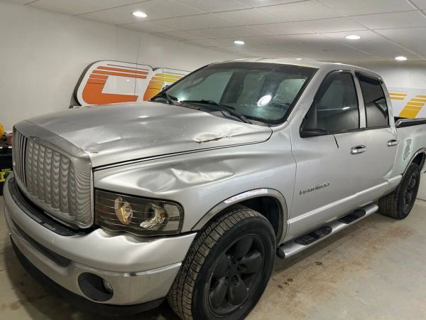 2003 Dodge Ram 1500 SLT Quad Cab SWB's photo