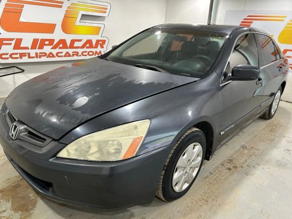 2003 Honda Accord LX 5AT's photo