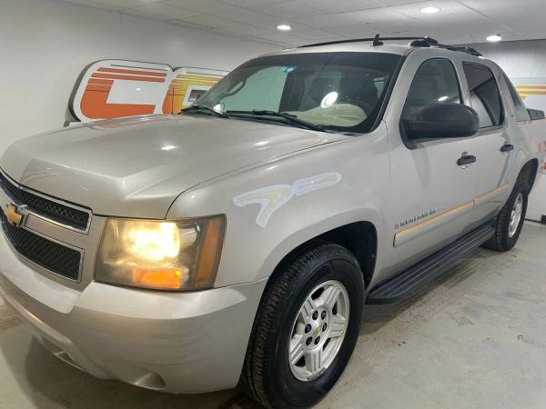 2007 Chevrolet Avalanche's photo