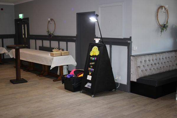 Mini magic mirror Warrington thelwall legion 