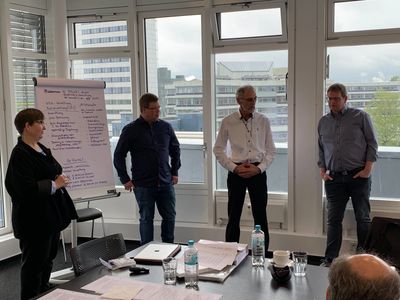 Gruppenarbeit "Fix und Flip" Seminar 