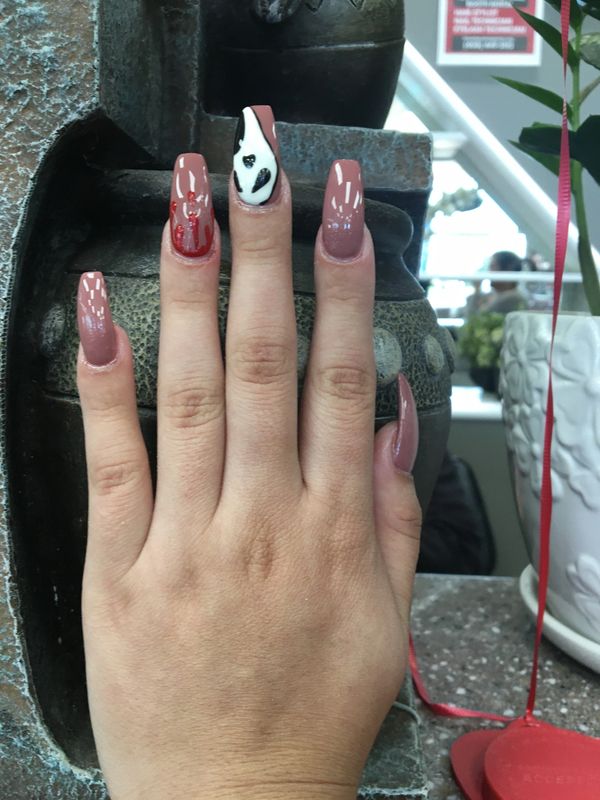 Nail Salon - Acrylic Nails - Design