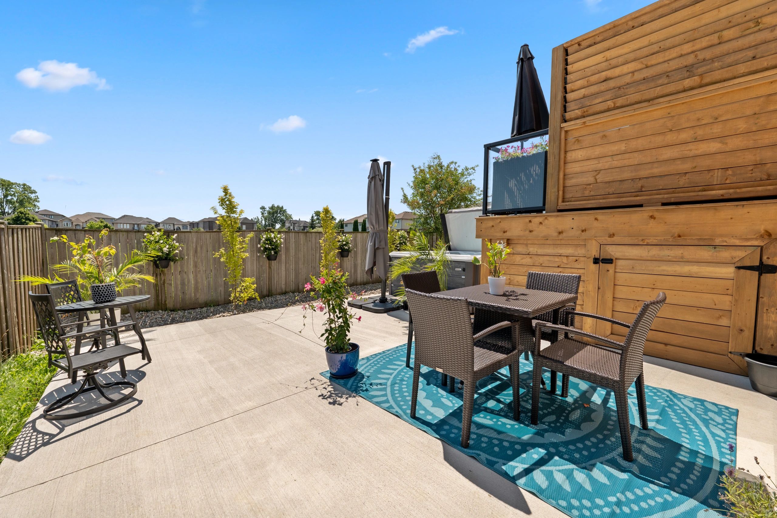 EVALA 『INITIAL』 Stunning Custom Home Projects in Hamilton