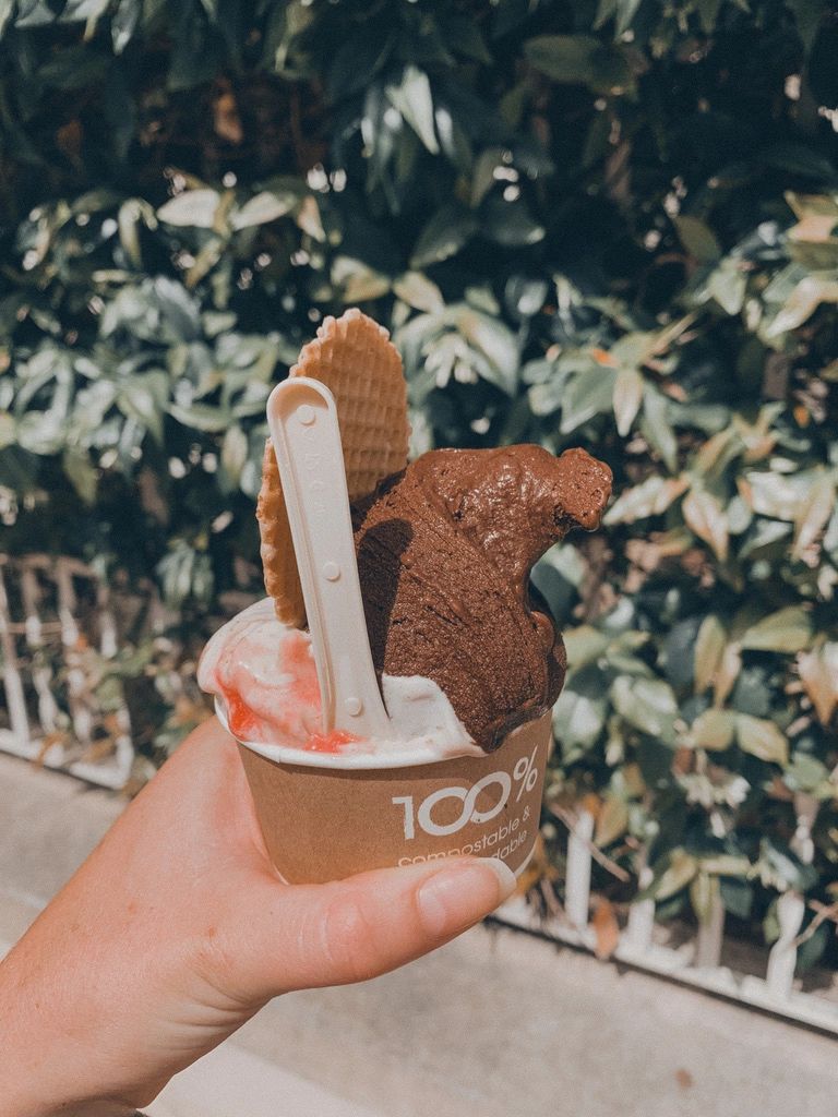 Refreshing gelato on the beach in Pesaro