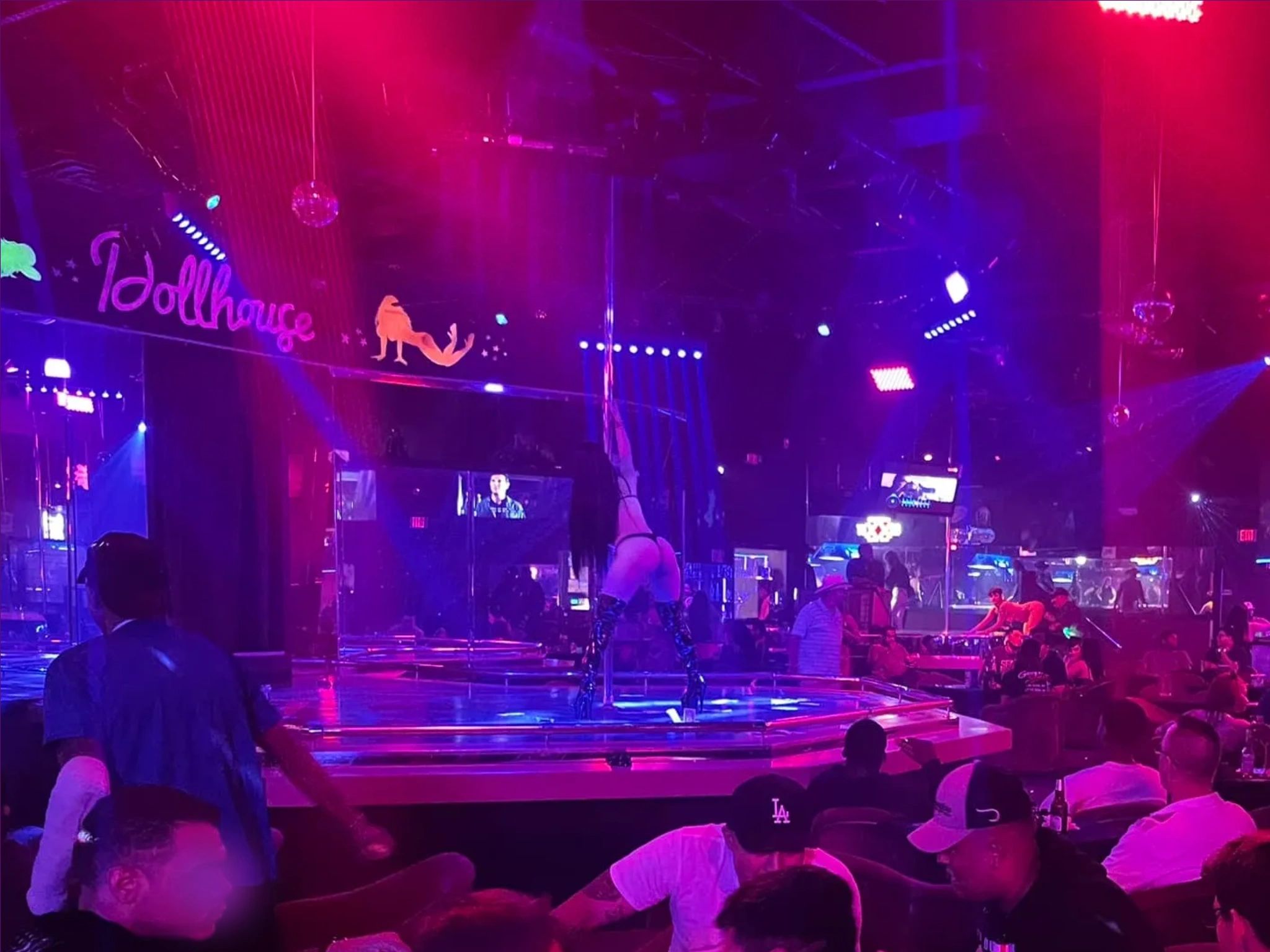 The Dollhouse Killeen Premier Strip Club in Town