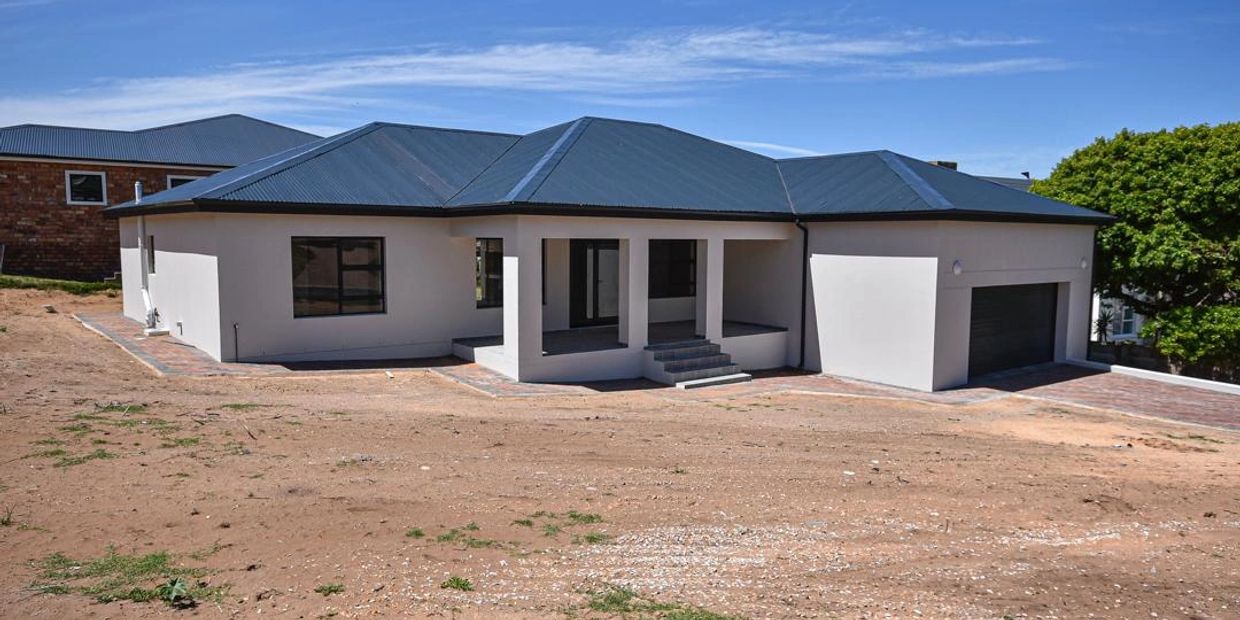 Completed property by Kiewiet Enterprises at 17 Erica Drive in Stilbaai. 