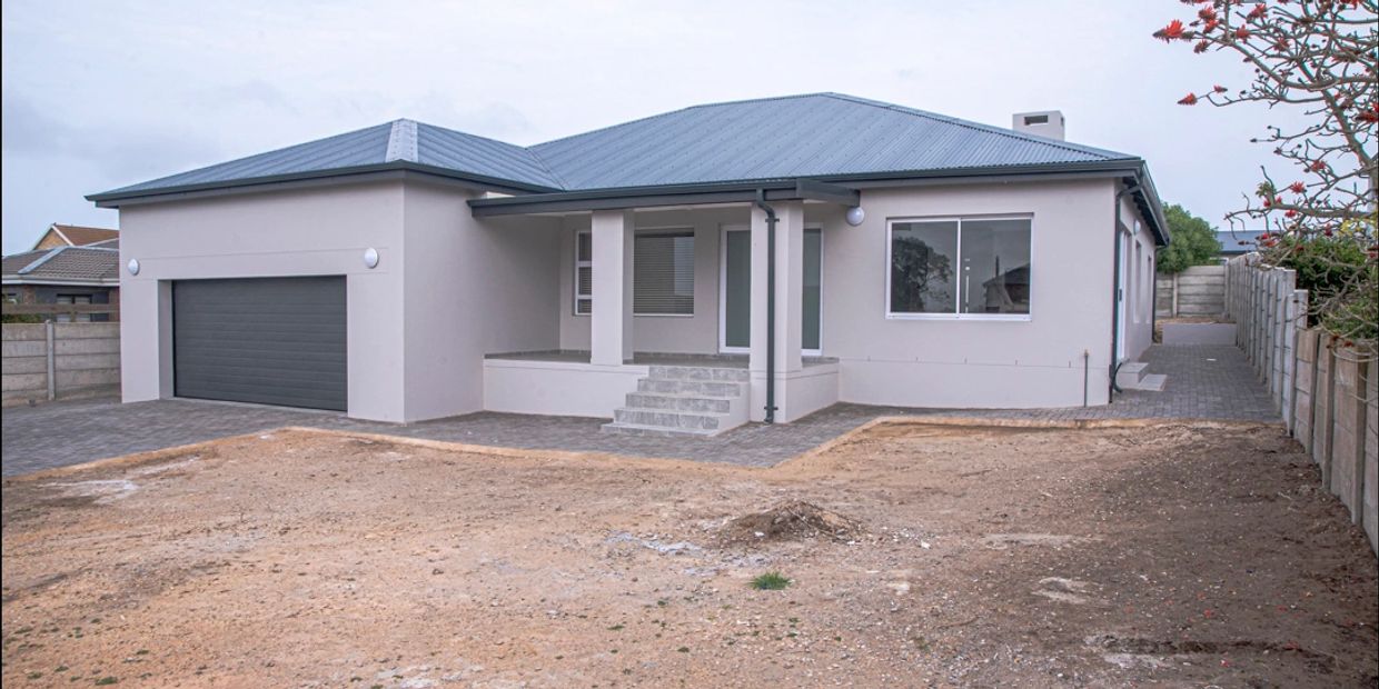 Completed property by Kiewiet Enterprises at 4 Stompneus Singel in Stilbaai. 