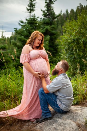 Man and woman in the forest. 