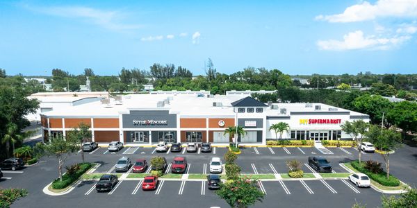 Seawind Plaza | 2587 SE Federal Hwy | Stuart, FL 