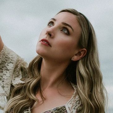 HOME | TABITHA BASTIEN