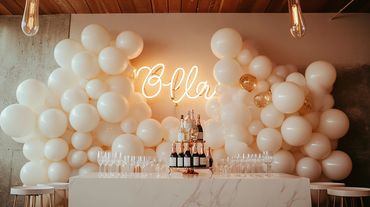 Balloon Garland for event decorating in Jupiter, FL. Palm Beach County