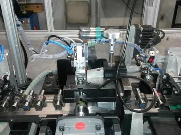 Linea de ensamble de baleros