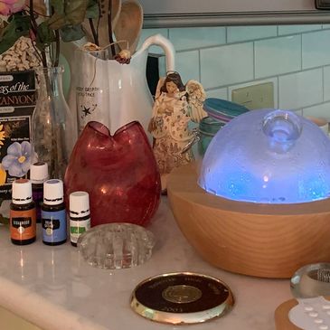 Essential oils with Aria diffuser
How to add diffusers to happy homes to lift & clear energy.
