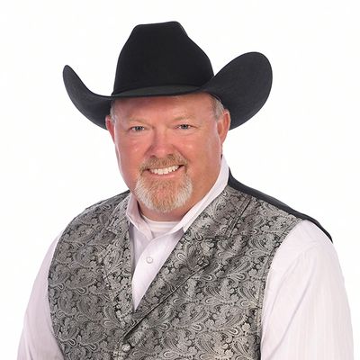 Doyle Spencer, Co-Team Leader and Accredited Land Consultant at The Spencer Team