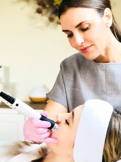 Hydro Facial anti-ageing advanced skin  treatment at Oxfordshire Skin Clinic