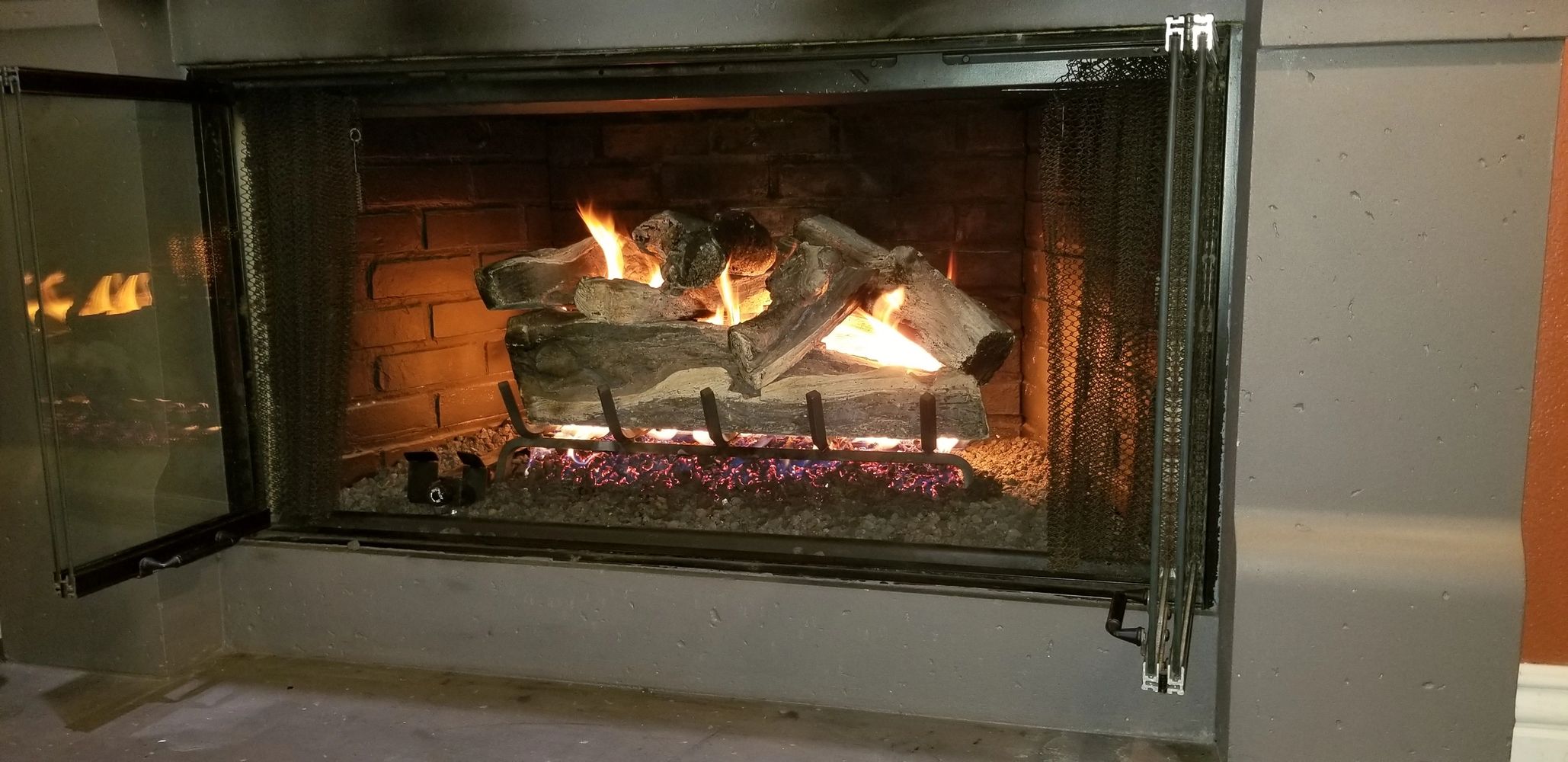 Fireplace service 